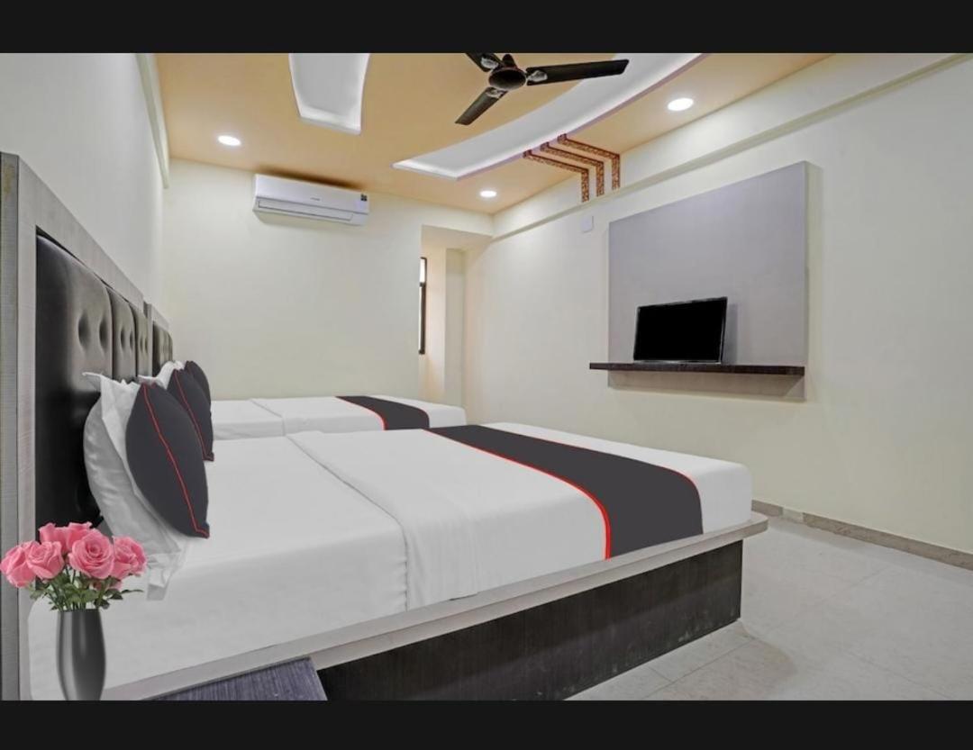 Hotel Ggc Inn Ahmedabad Exterior foto